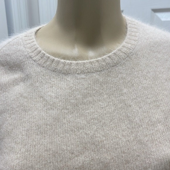 LOW CLASSIC CREWNECK SWEATER - Picture 4 of 8
